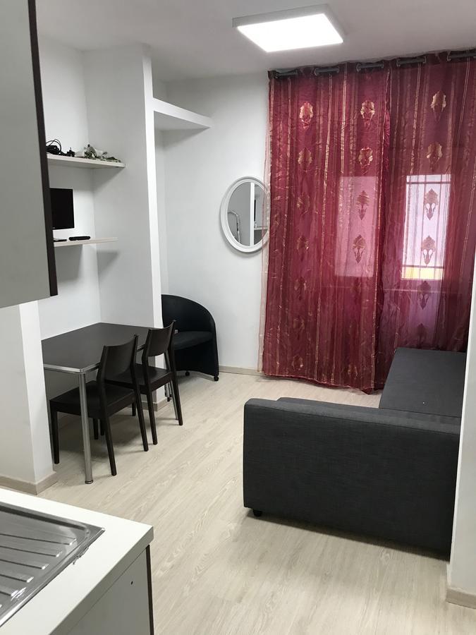 Mono Bordeaux Apartment ตูริน ภายนอก รูปภาพ
