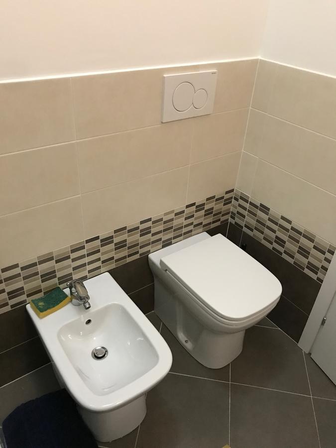 Mono Bordeaux Apartment ตูริน ภายนอก รูปภาพ